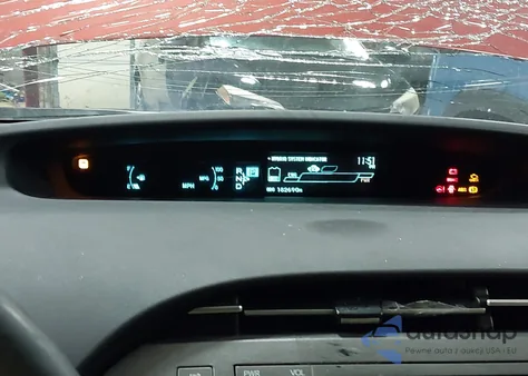 2013 Toyota Prius Three from USA, damaged, VIN JTDKN3DU9D1640281